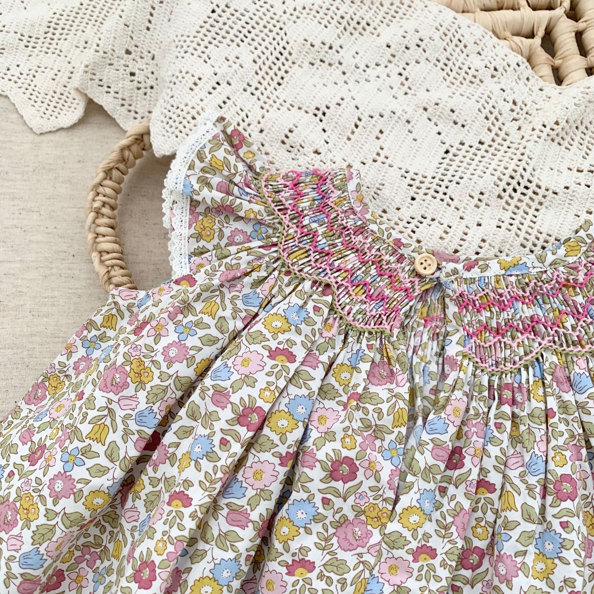 Printed Flounced Sleeve Handmade Smocking Skirt Children's Dress